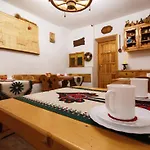 Wincentowka W Sercu Uzdrowiska Vendégház *